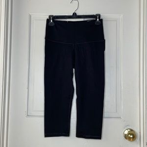 Victoria’s Secret Sport Knockout Cropped Leggings